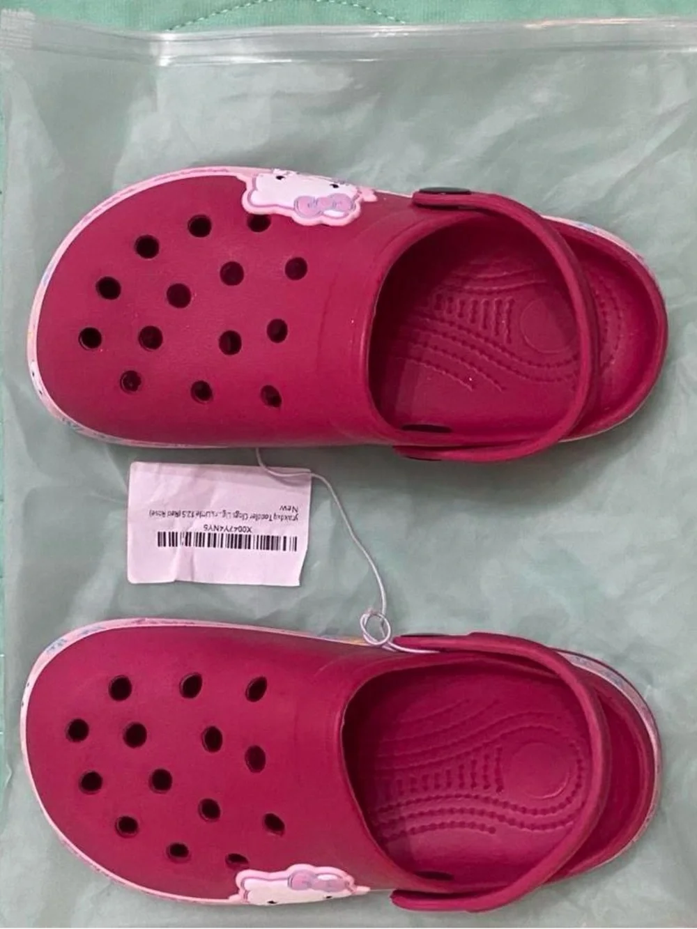 Sanrio Kids Slip-On Sandals in Bright Pink